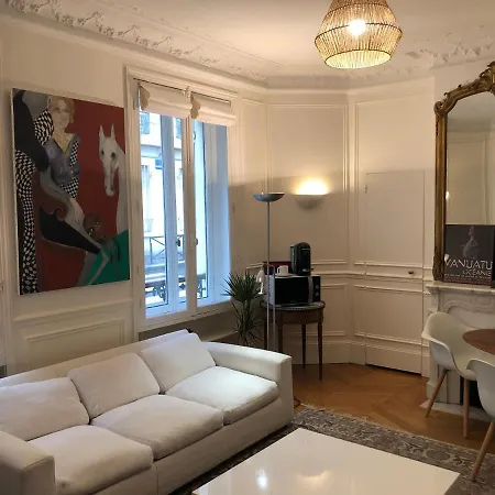 Appartamento Cosy 2 50m2 Parisian Classic Flat - Passy, 16th Arrondissement, Near Eiffel Tower